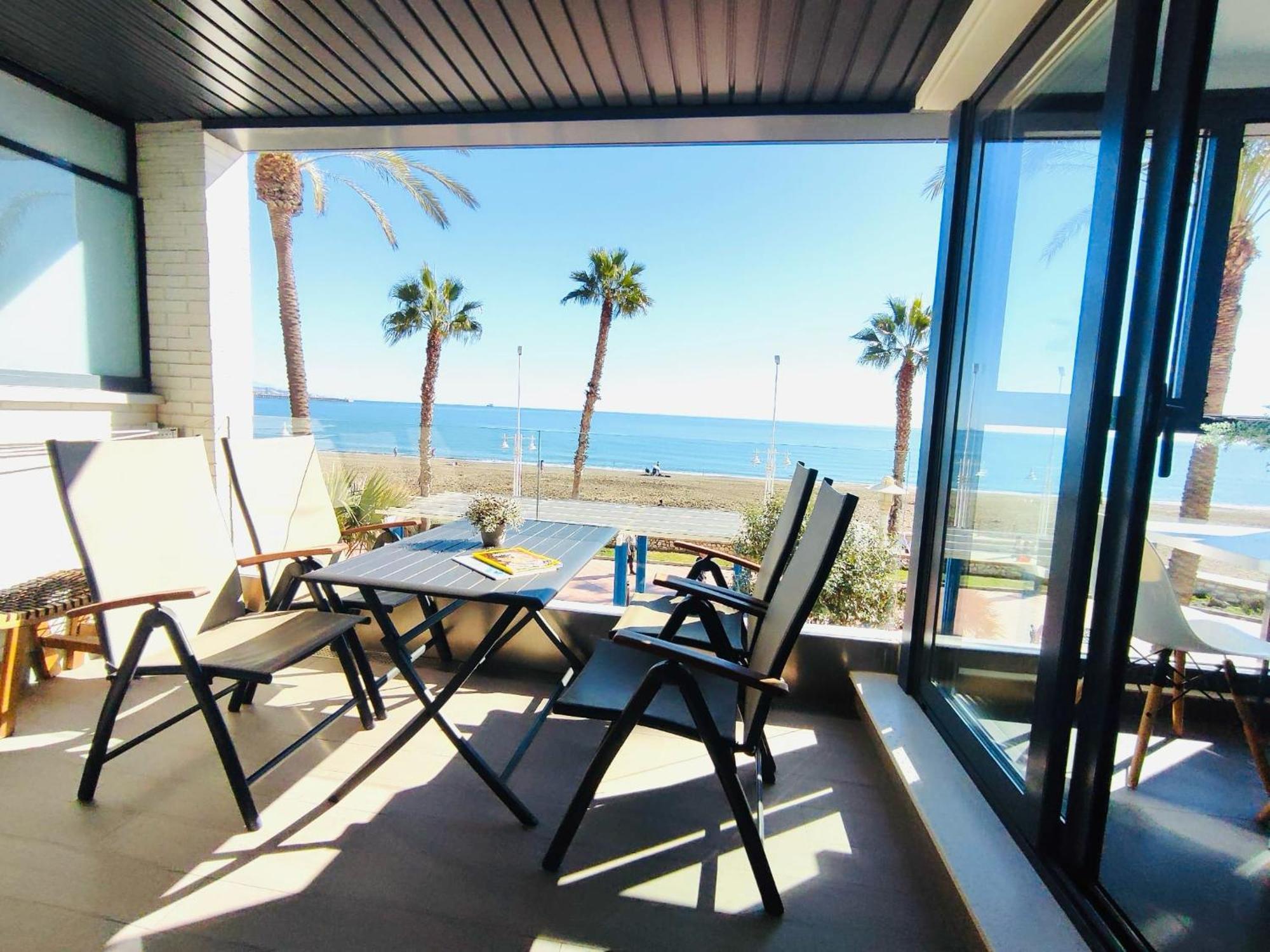 Gran Vivienda De Lujo Frente Al Mar Apartment มาลากา ภายนอก รูปภาพ