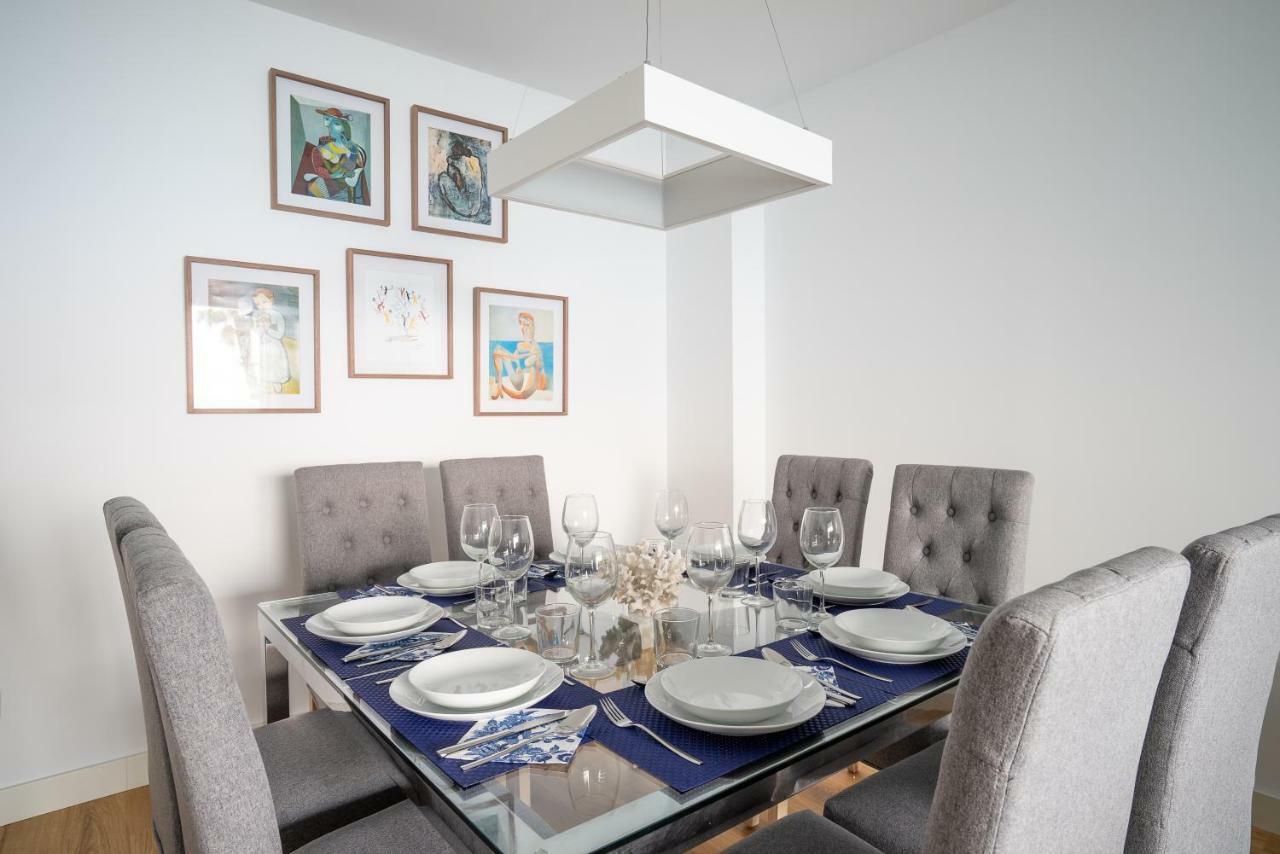 Gran Vivienda De Lujo Frente Al Mar Apartment มาลากา ภายนอก รูปภาพ