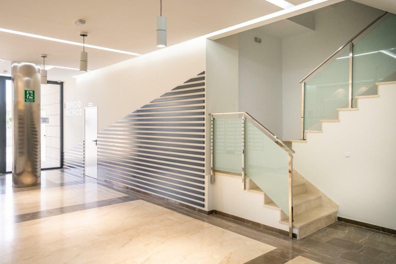 Gran Vivienda De Lujo Frente Al Mar Apartment มาลากา ภายนอก รูปภาพ